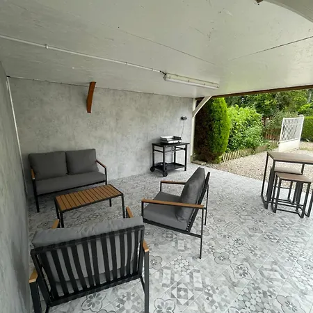 Maison Au Calme A La Campagne Guest house